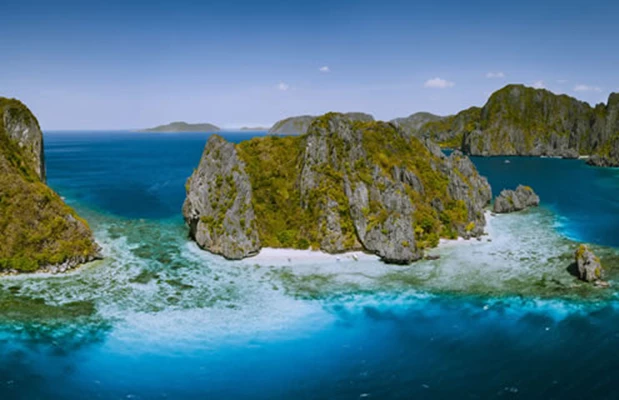 Se for deg over 7.000 frodige øyer som stiger opp fra det glitrende Stillehavet. Risåkre sprer se...