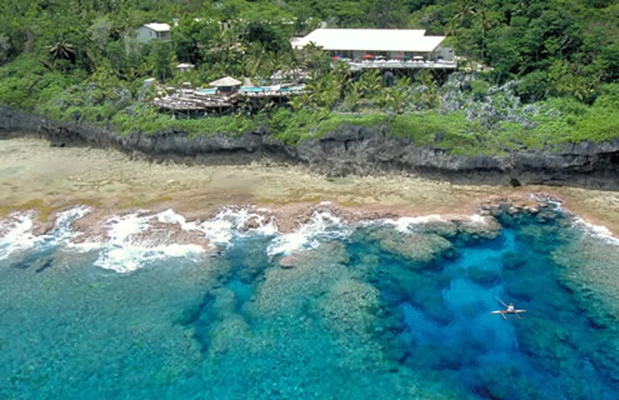 Niue, en liten øynasjon i Sør-Stillehavet, er den ultimate destinasjonen for eventyrere som ønske...